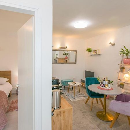 Apartman Enjoy Ровинь Экстерьер фото