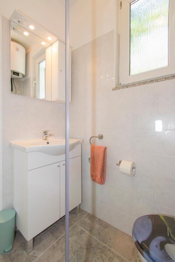 Apartman Enjoy Ровинь Экстерьер фото